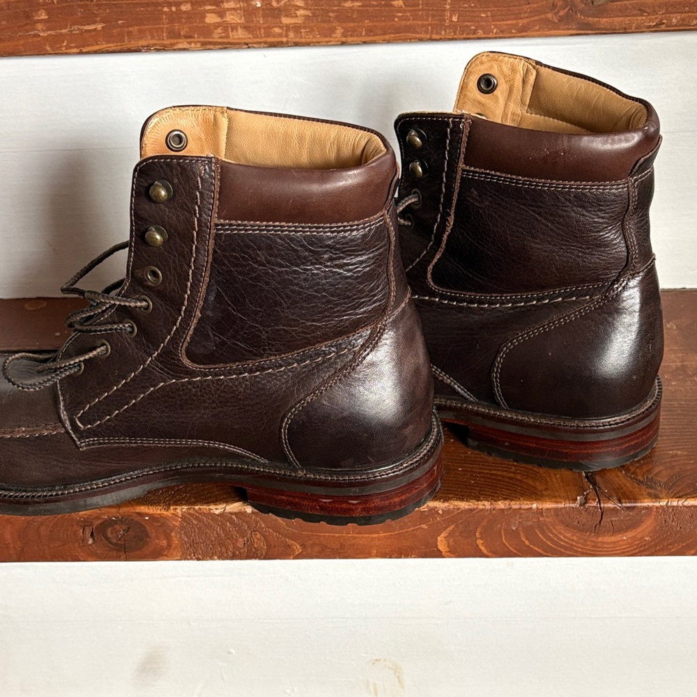 Johnston & Murphy Rich Brown Leather Men's Boots - Picture 10 of 12